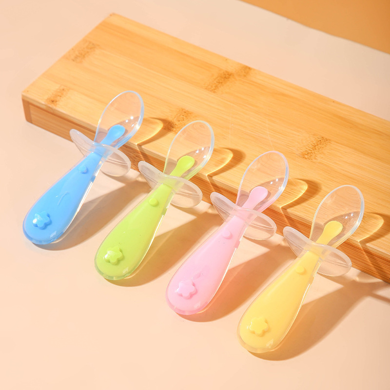 ベビーシリコンスプーン、ベビーライスペーストフィーディング、 - Baby Food Utensils のレビューと価格