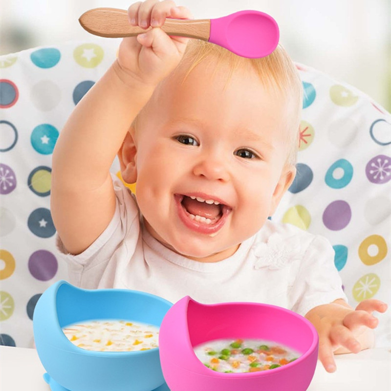 2 ピース/セットベビーシリコーンスプーンフォーク木製ハンド - Baby Food Utensils のレビューと価格