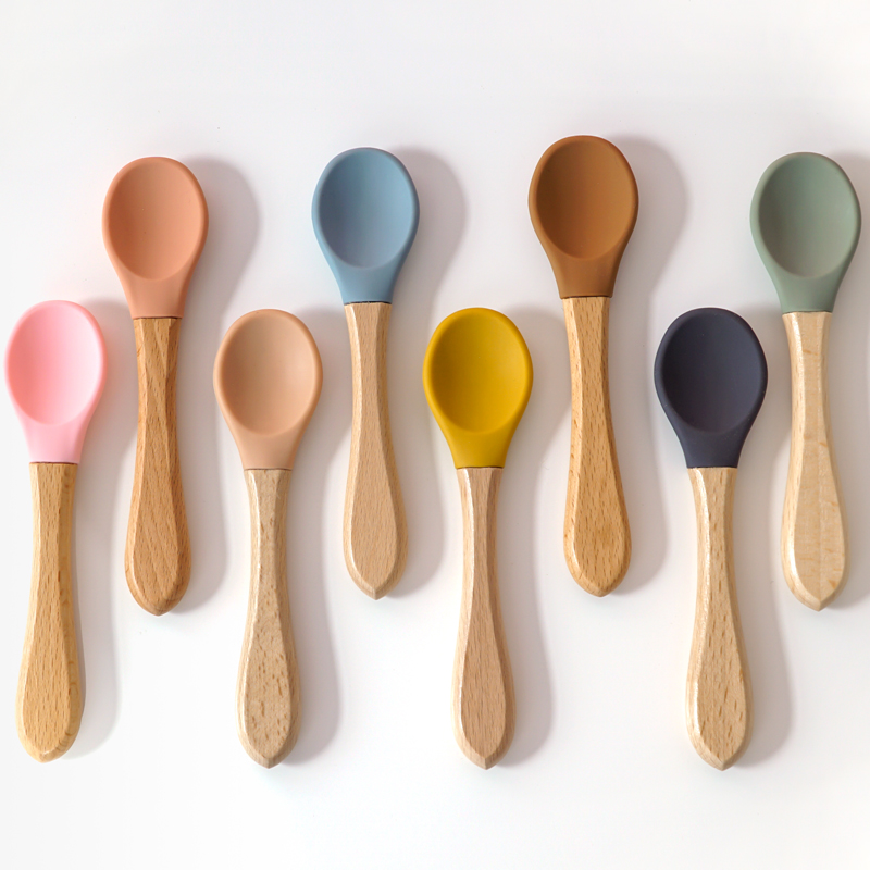 給餌木製ハンドルシリコーンスプーンベビー用品食べる土壌食品子 - Baby Food Utensils のレビューと価格