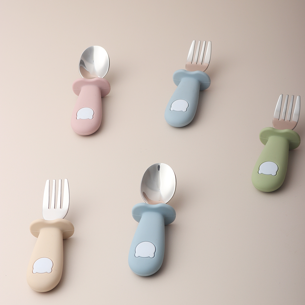 ベビーパンダ型シリコンスプーンとフォーク ステンレス製ベビー - Baby Food Utensils のレビューと価格